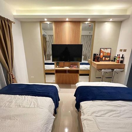 M&M Condostay At Shore 2 Residences Tower 2 Pasay City Manila Exterior photo